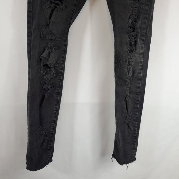 Forever 21 Womens Black Wash Skinny Leg Distressed Legs & Bottom Hem Jeans Sz 27 - Picture 3 of 11